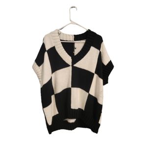 oversized checkmate sweater vest
